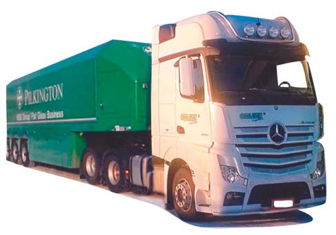 AWM LKW MB Actros 11 Giga Innenlader-SZ Okline/Pilkington 