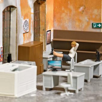 Busch A-Set:Feierabend im Büro H0 
