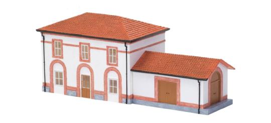 Hornby Kleiner Bahnhof mit Güterschuppen 