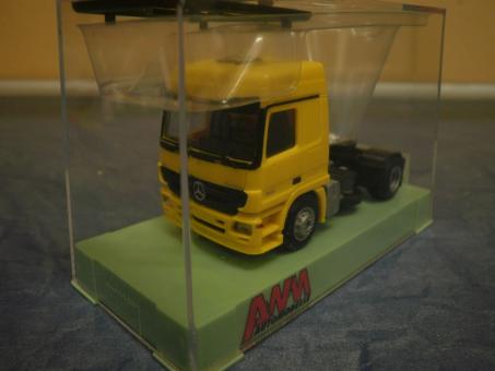 AWM LKW MB Actros MP3 L SZM Zugmaschine gelb 