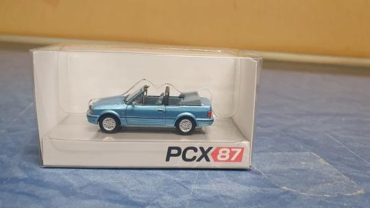 PCX Premium Classics Ford Escort IV Cabriolet metallic-hellblau, 1986 870158 