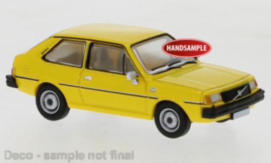 PCX Premium Classics PKW Volvo 343, gelb, 1976 