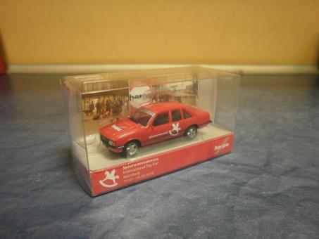 Herpa PKW Opel Rekord E Spielwarenmesse 2018 931175 