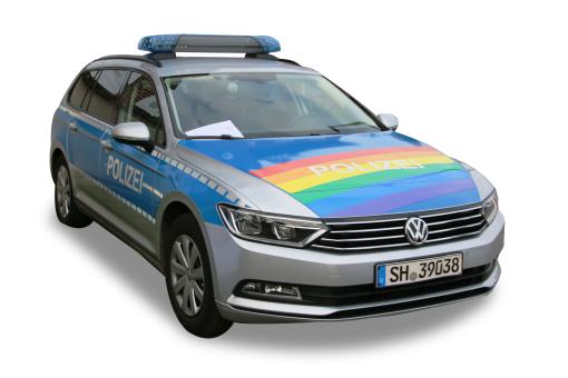 Herpa PKW VW Passat Varant Polizei Lübeck Regenbogen 