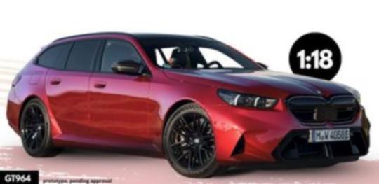 GT Spirit 1:18 BMW M5 TOURING 2025 - RED 