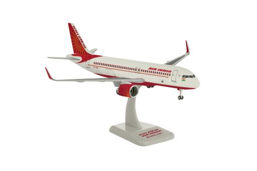 Hogan Wings 1:200 Airbus A 320 neo House Colour 