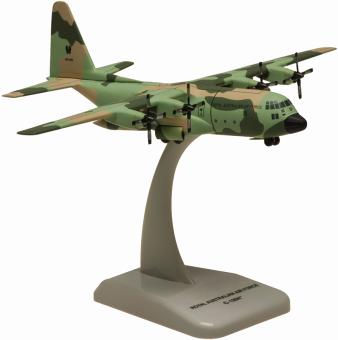 Hogan Wings 1:200 C-130J Camouflage A97-007 Licence to Deliv 