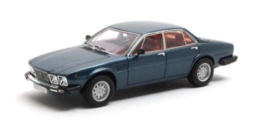 Matrix 1:43 DeTomaso Deauville Series 2 (1978) - blue met. 
