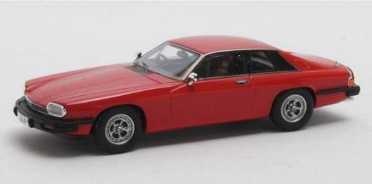 Matrix 1:43 Jaguar XJ-S (1975-1981) - red 