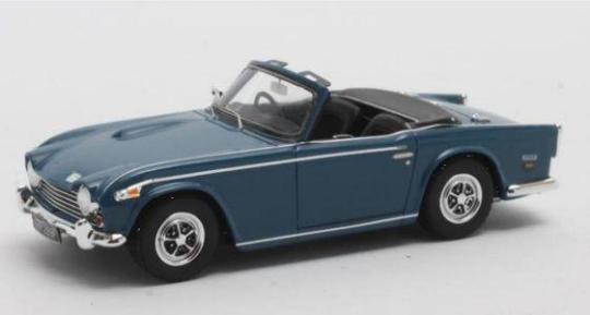 Matrix 1:43 Triumph TR5 p.i. (1967-1968) - blue 