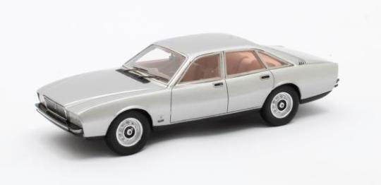 Matrix 1:43 Jaguar XJ 12-PF Pininfarina - 1973 - silver 