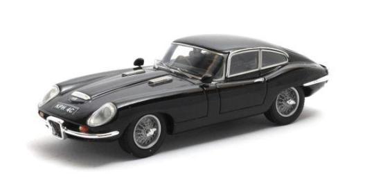 Matrix 1:43 Jaguar E-type Coombs Frua (1964) - black 