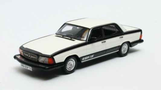 Matrix 1:43 Mercedes-Benz ESF 13 1972 