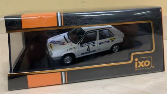 IXO 1:43 Skoda Favorit 136 L, No.4, Rallye Valašskaá Zima, L.Krecek/M.Borivoj, 1 