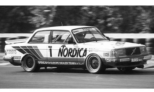 IXO 1:18 Volvo 240 Turbo, No.1, ETCC, Brünn, J.Cecotto/A.Olofsson, 1986 