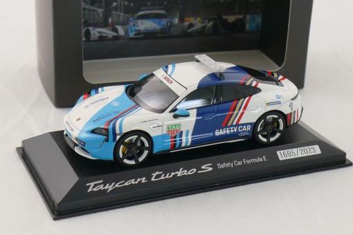 Minichamps 1:43 Porsche Taycan Turbo S Safety Car Formula E 