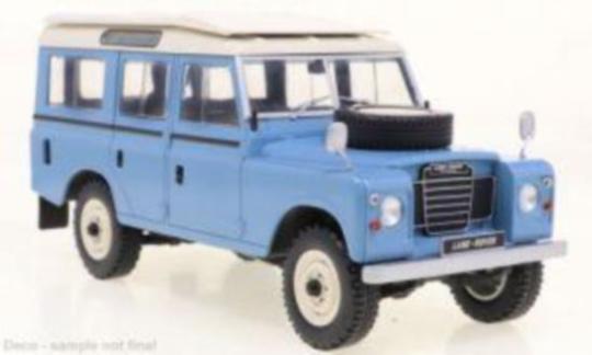 White Box 1:24 Land Rover Series III 109, blue, 1980 