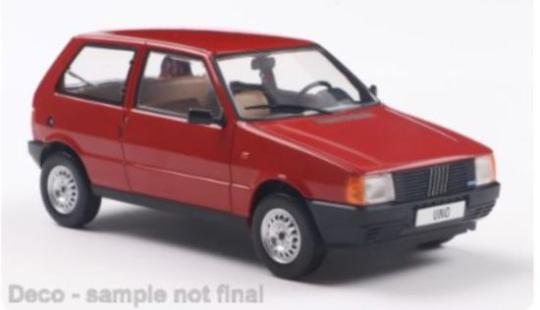 White Box 1:24 Fiat Uno (1983) - red 