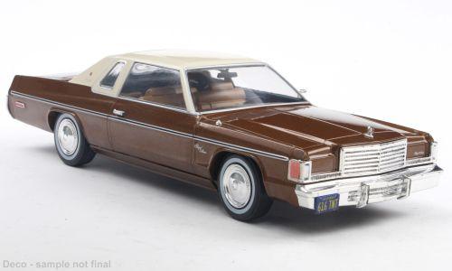 White Box 1:24 Dodge Royal Monaco Coupe, brown/beige, 1977 