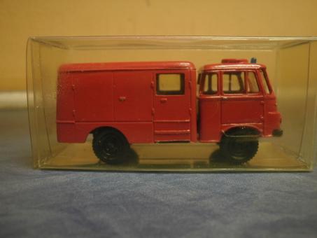 V & V model Tillig Robur Lo2000 Koffer THW Frankfurt/Oder 