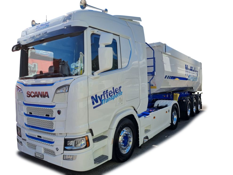 HO camion Scania CR 20 ND Thermomulden-Sattelzug Nyffeler Transporte