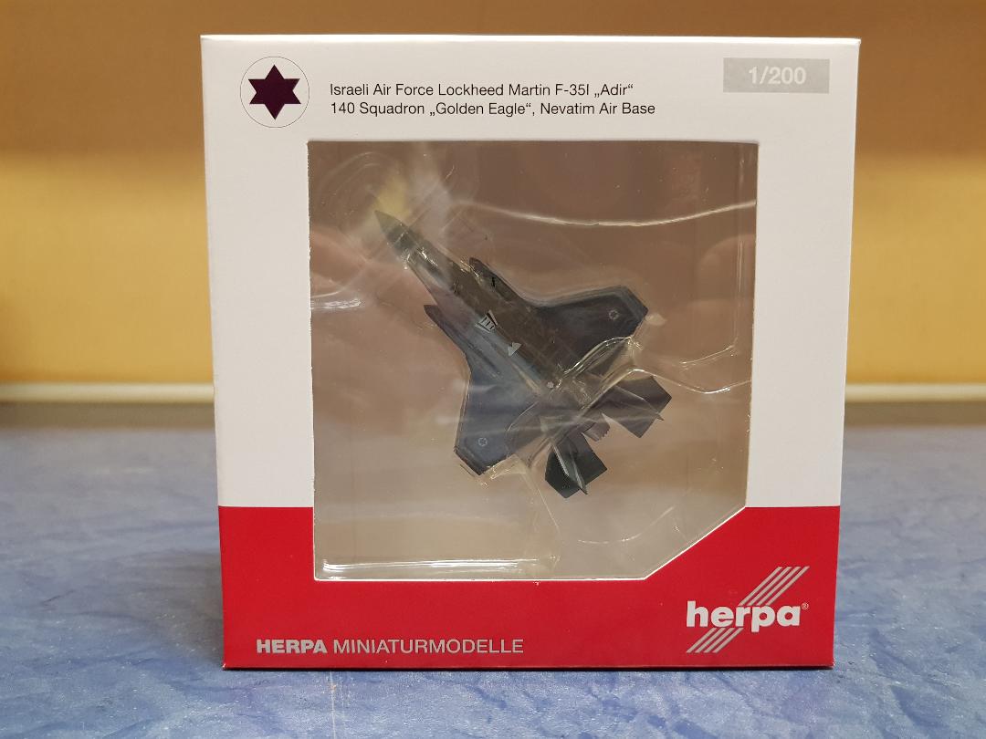 Herpa Wings 1:200 Lockheed f-35i Israeli Air Force golden eagle 559300
